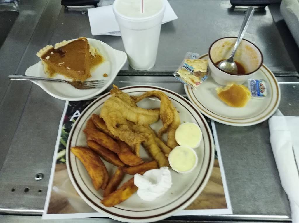 Richards Restaurant Auburn | restaurant | 280 N Grandstaff Dr, Auburn, IN 46706, USA | 2609250341 OR +1 260-925-0341