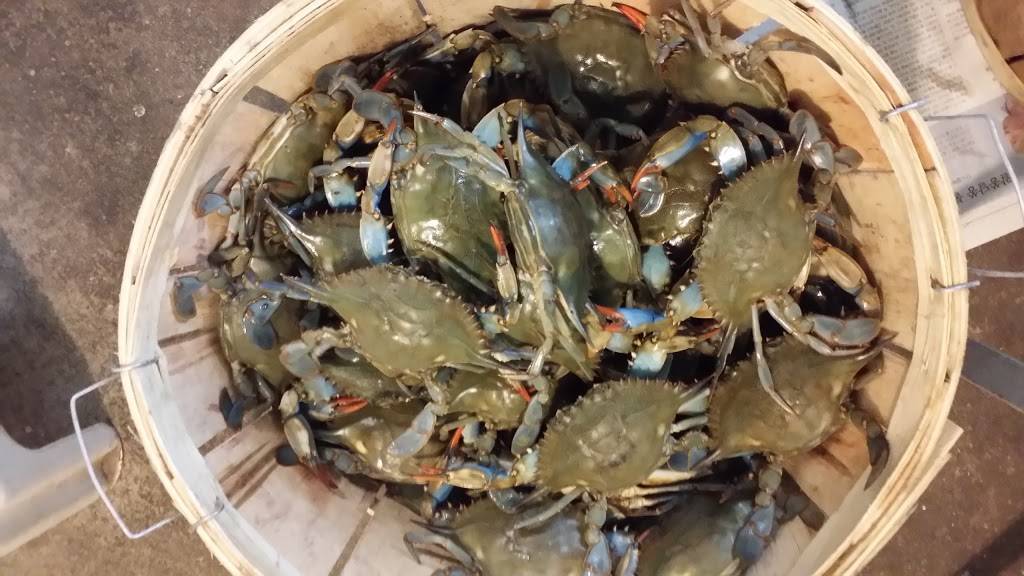 Ameri-Kor Seafood former Bay Seafood | restaurant | 111 Brook Ave, South Hill, VA 23970, USA | 4344472365 OR +1 434-447-2365