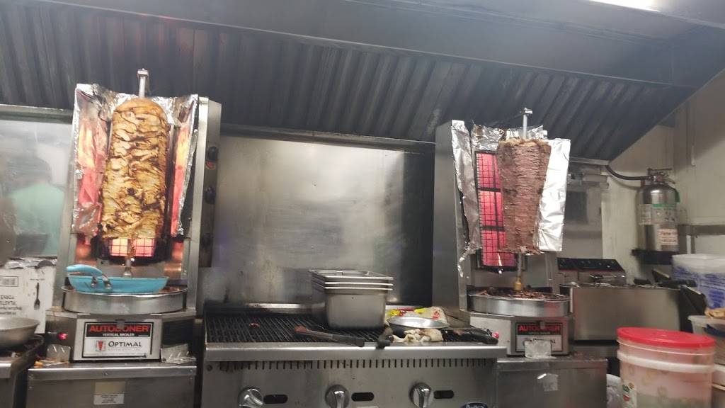 BEEEZZZ DONER & KEBAP | restaurant | 7919 Westheimer Rd, Houston, TX 77063, USA | 2817401898 OR +1 281-740-1898