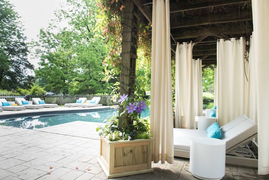 The Clifton |  | 1296 Clifton Inn Dr, Charlottesville, VA 22911, USA | 4349711800 OR +1 434-971-1800