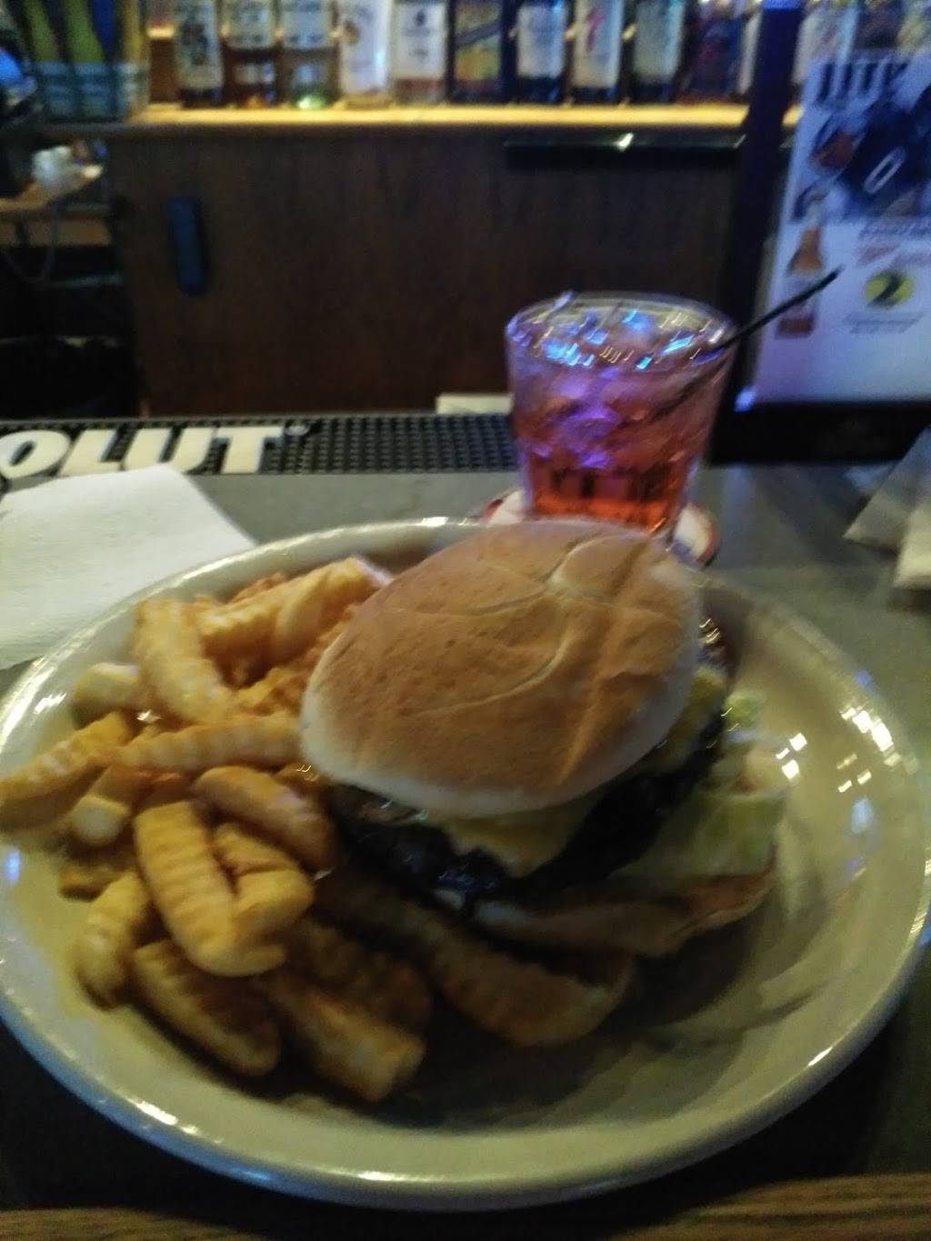 Just Us Sports Bar & Grill | restaurant | 8501 S 88th Ave, Justice, IL 60458, USA | 7085940600 OR +1 708-594-0600