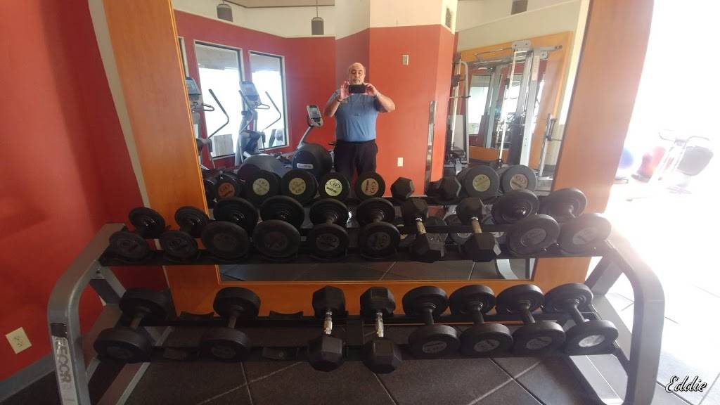 Twigs Cafe at DoubleTree Hotel By Hilton | restaurant | 2001 Point W Way, Sacramento, CA 95815, USA | 9169298855 OR +1 916-929-8855