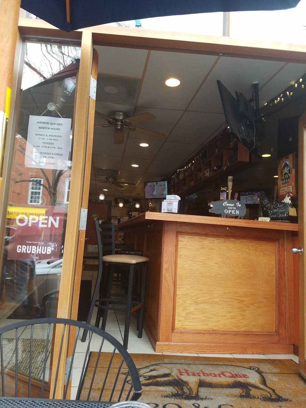 Harbor Que BBQ & Catering | restaurant | 1125 S Charles St, Baltimore, MD 21230, USA | 4106857675 OR +1 410-685-7675