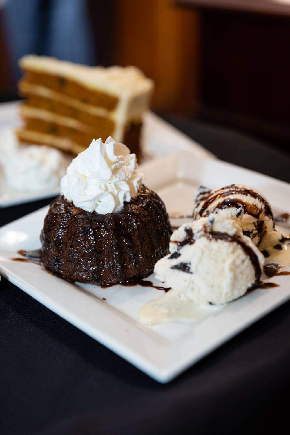 The Crown Sterling | restaurant | 6120 Fort Ave, Lynchburg, VA 24502, USA | 4342397744 OR +1 434-239-7744