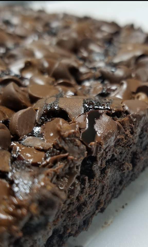 Brownie Guy Gourmet Brownies | restaurant | 602 NW 75th St Suite B, Gainesville, FL 32608, USA | 3526725093 OR +1 352-672-5093