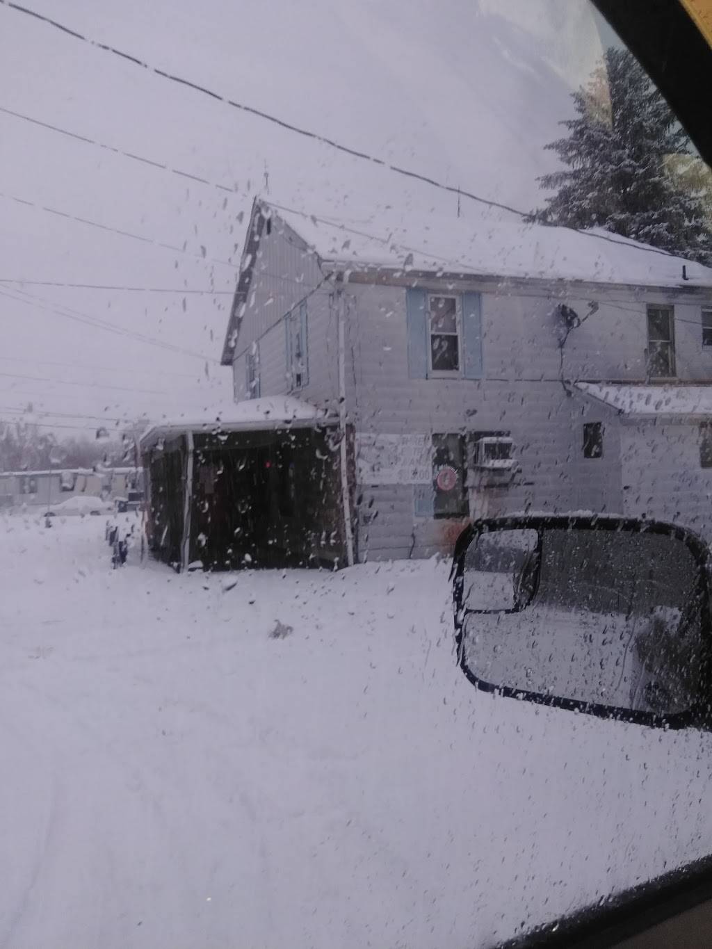 Sandis Country Bar & grill | restaurant | 8804 Somerset Pike, Boswell, PA 15531, USA | 8146299647 OR +1 814-629-9647