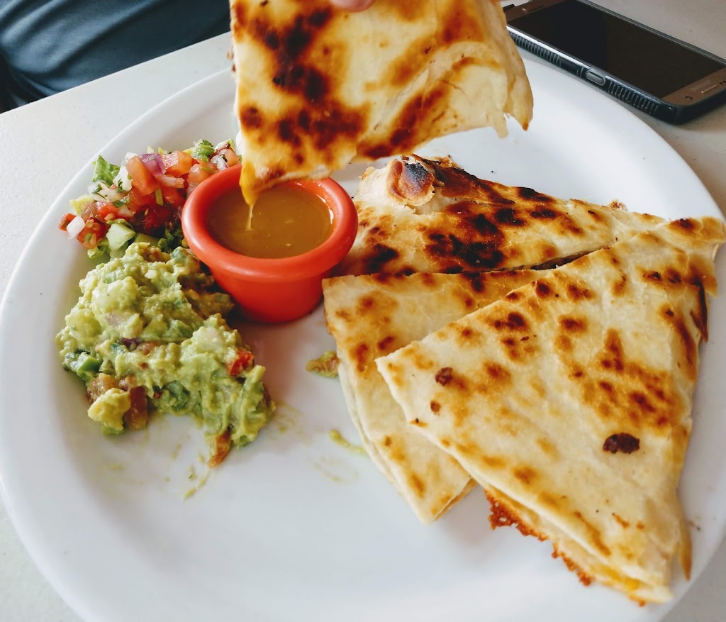 Los Parientes | restaurant | 99 NM-63, Pecos, NM 87552, USA | 5057579000 OR +1 505-757-9000