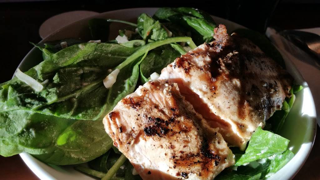 McMenamins on the Columbia | restaurant | 1801 SE Columbia River Dr, Vancouver, WA 98661, USA | 3606991521 OR +1 360-699-1521