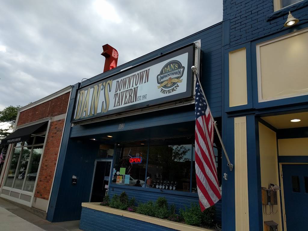 Dans Downtown Tavern | restaurant | 103 E Michigan Ave, Saline, MI 48176, USA | 7344293159 OR +1 734-429-3159