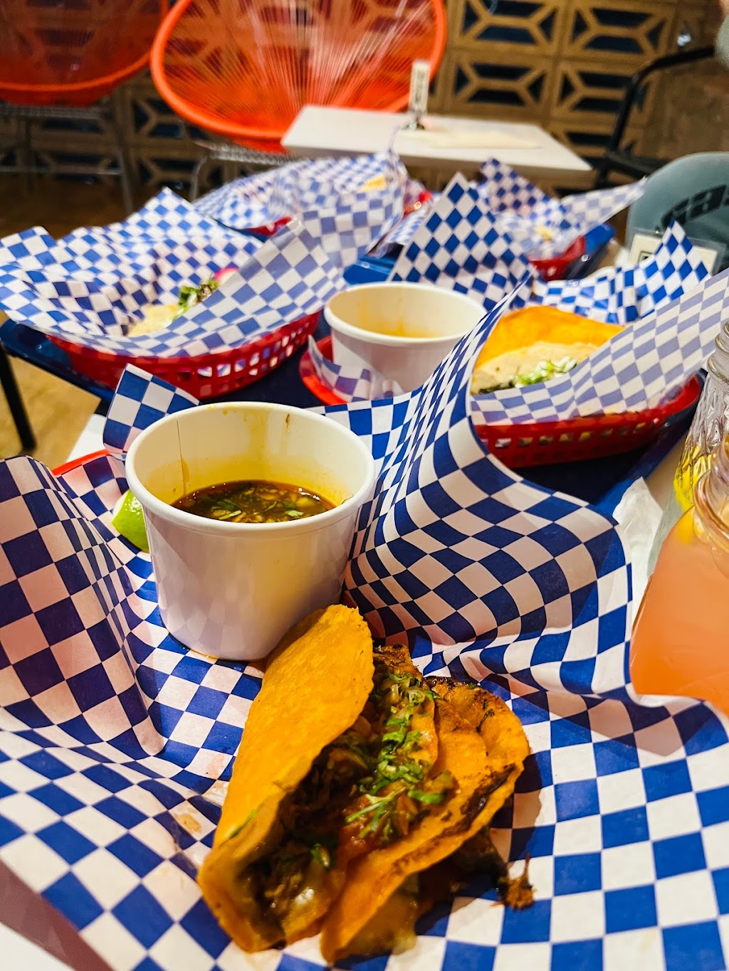 La Chula | restaurant | 4306 Broadway, New York, NY 10033, USA | 9292230027 OR +1 929-223-0027