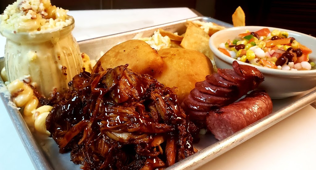 Hickory Street Kitchen & Cocktails | restaurant | 10 7th Ave W, Sisseton, SD 57262, USA | 6056982070 OR +1 605-698-2070