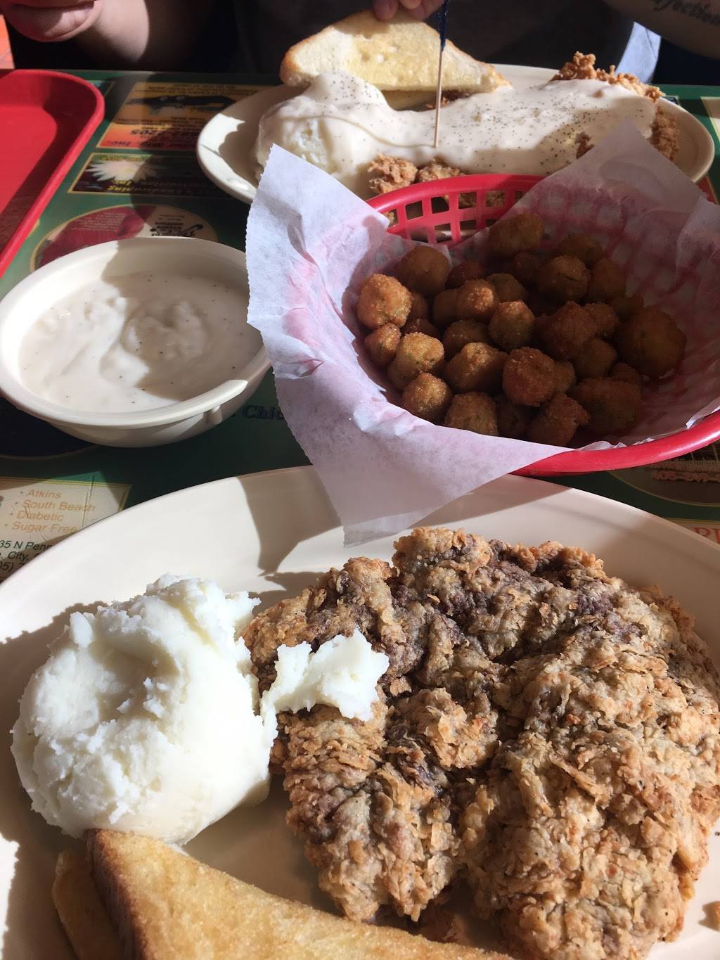 Chuck House | restaurant | 4430 NW 10th St, Oklahoma City, OK 73107, USA | 4059420852 OR +1 405-942-0852