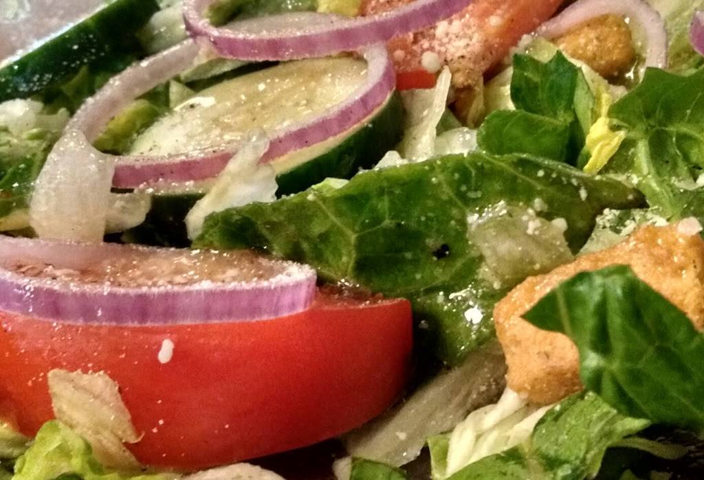 Gelsosomos Pizzeria and Pub | restaurant | 13019 Wicker Ave, Cedar Lake, IN 46303, USA | 2193745300 OR +1 219-374-5300