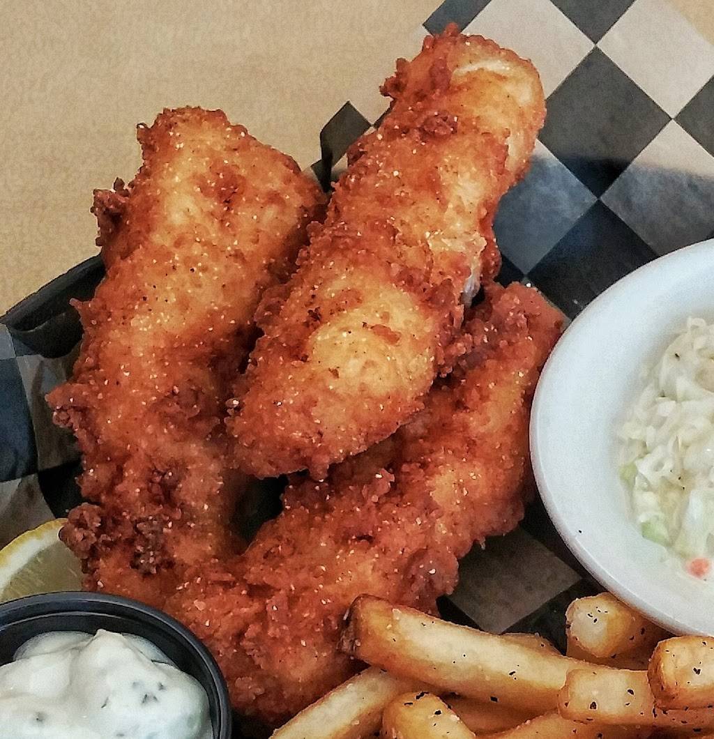 Rivers Edge at Carrington | restaurant | 911 St James Park Ave, Monroe, MI 48161, USA | 7342426700 OR +1 734-242-6700