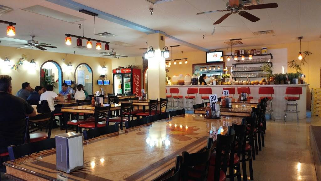 Fogatas Authentic Mexican Food | restaurant | 5560 Nolensville Pike, Nashville, TN 37211, USA | 6153316281 OR +1 615-331-6281