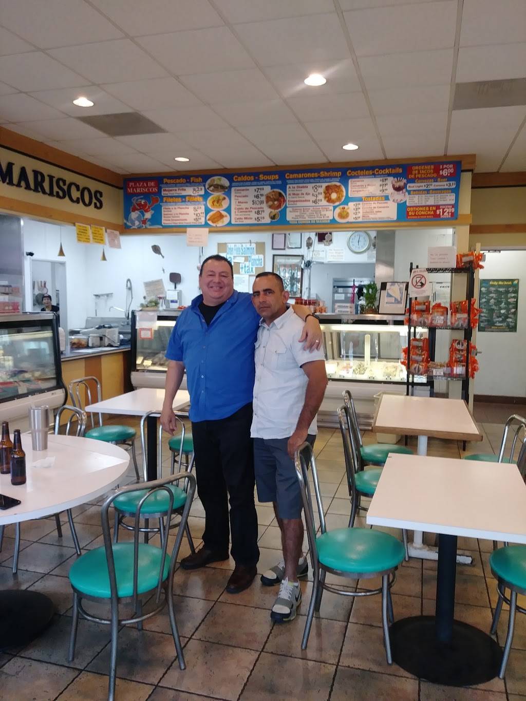 Plaza De Mariscos | restaurant | 2424 E Gage Ave, Huntington Park, CA 90255, USA | 3235817280 OR +1 323-581-7280