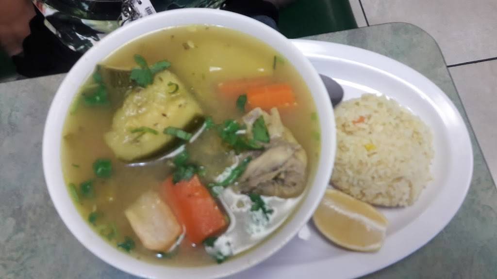 Lilis Restaurant - Mexican & Salvadorian Food | restaurant | 417 S Belt Line Rd, Grand Prairie, TX 75051, USA | 9726421113 OR +1 972-642-1113