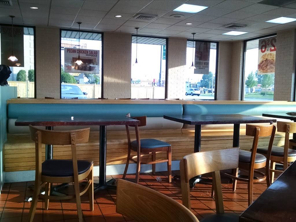 Arbys | restaurant | 11017 S Cicero Ave, Oak Lawn, IL 60453, USA | 7086362919 OR +1 708-636-2919