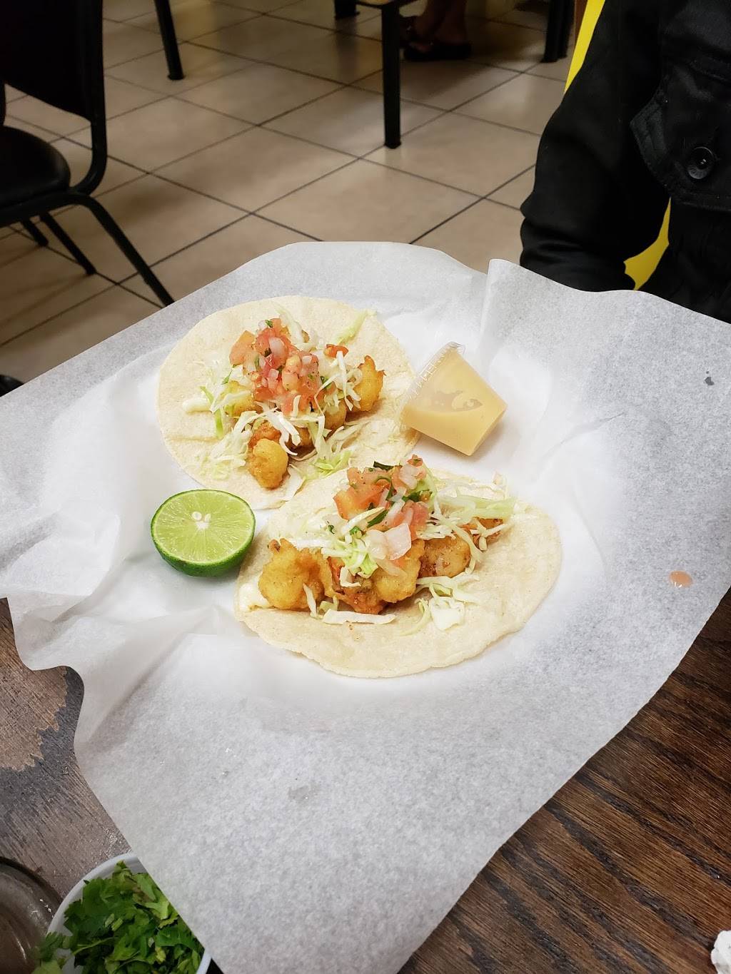 California Oyster Bar | restaurant | 6535 Central Ave NW, Albuquerque, NM 87105, USA | 5058363333 OR +1 505-836-3333