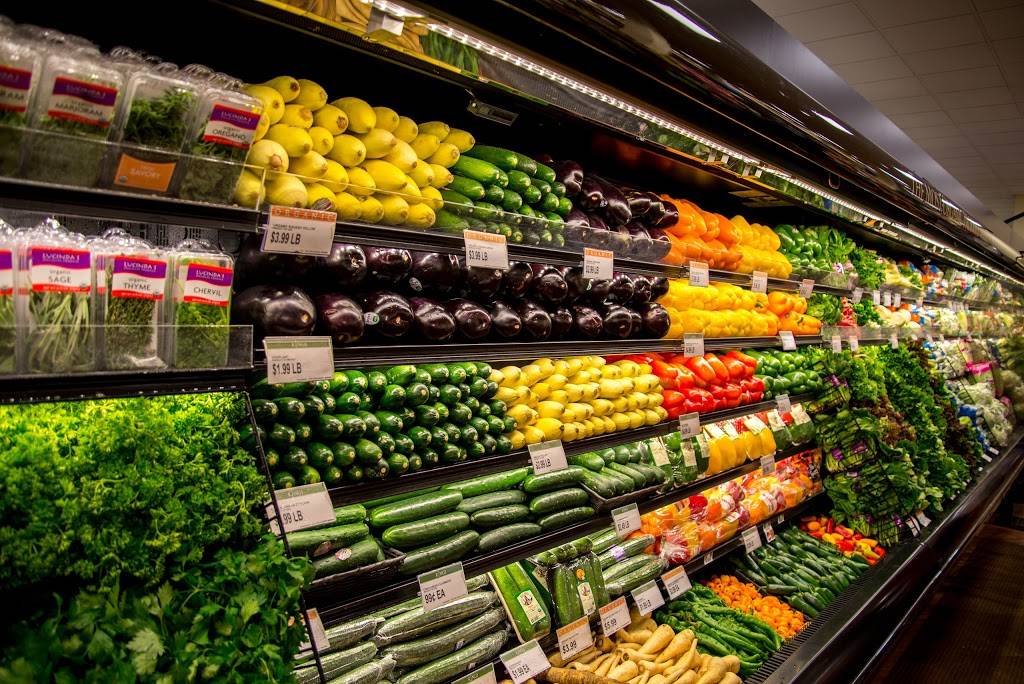 Kings Food Market | restaurant | 870 Franklin Ave, Garden City, NY 11530, USA | 5167395559 OR +1 516-739-5559