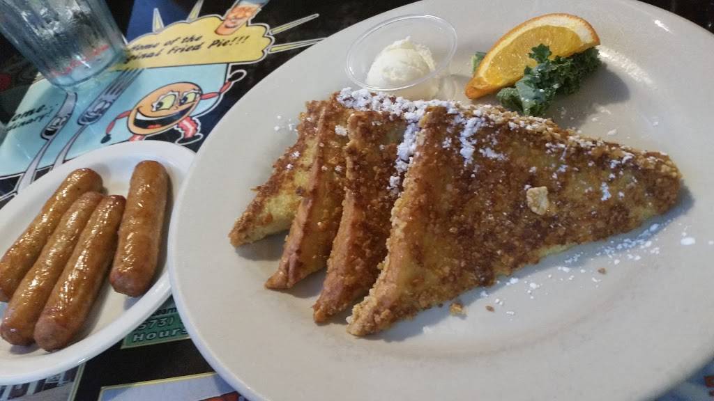 RJs | restaurant | 275 US-54, Camdenton, MO 65020, USA | 5733466133 OR +1 573-346-6133