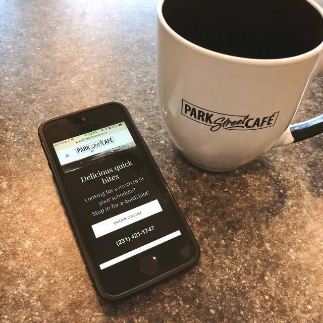 Park Street Café | restaurant | 113 Park St, Traverse City, MI 49685, USA | 2314211747 OR +1 231-421-1747