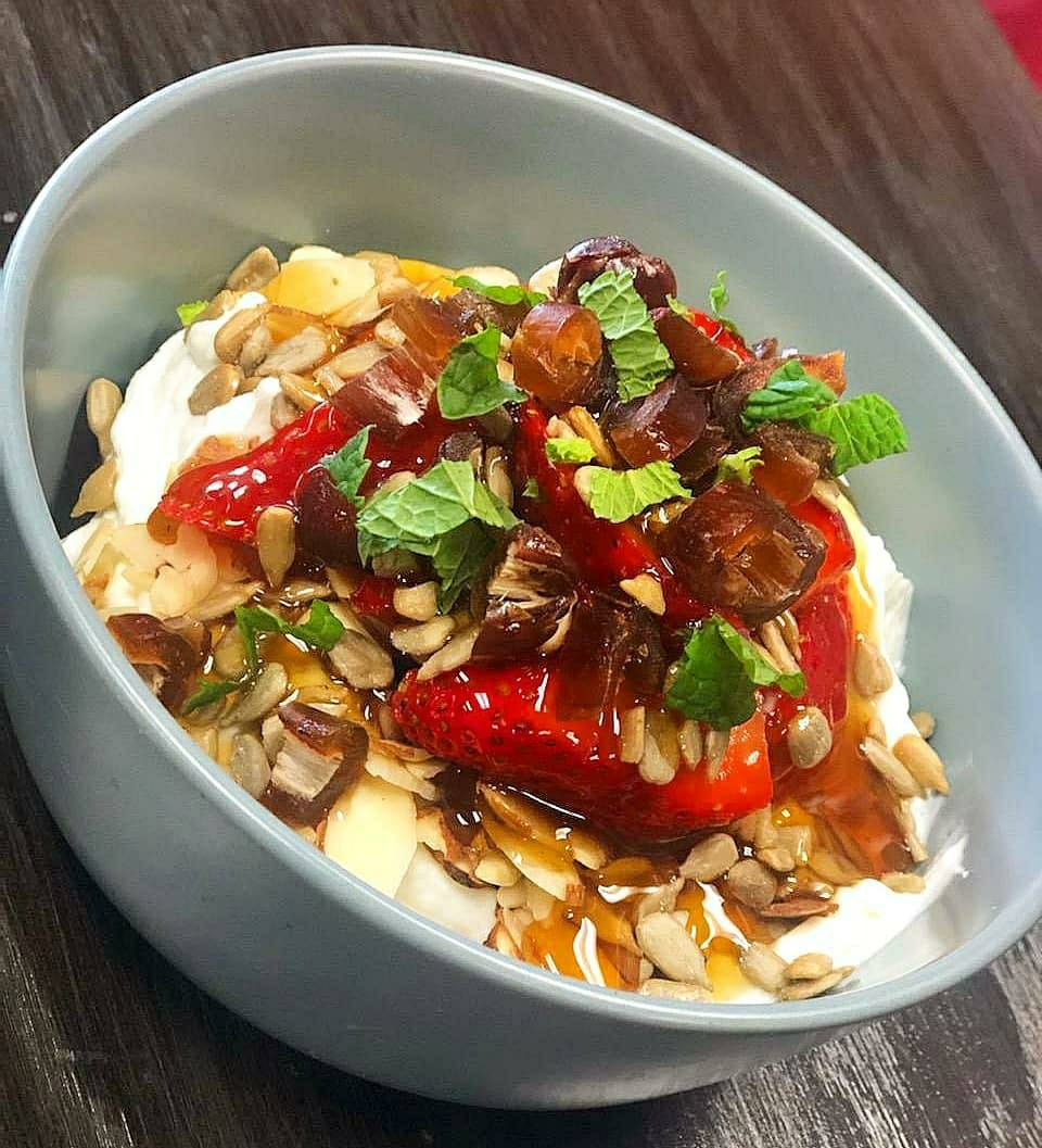 Zodiac Juiceology & Apothecary | restaurant | 239 N Citrus Ave, Covina, CA 91723, USA | 6269153355 OR +1 626-915-3355