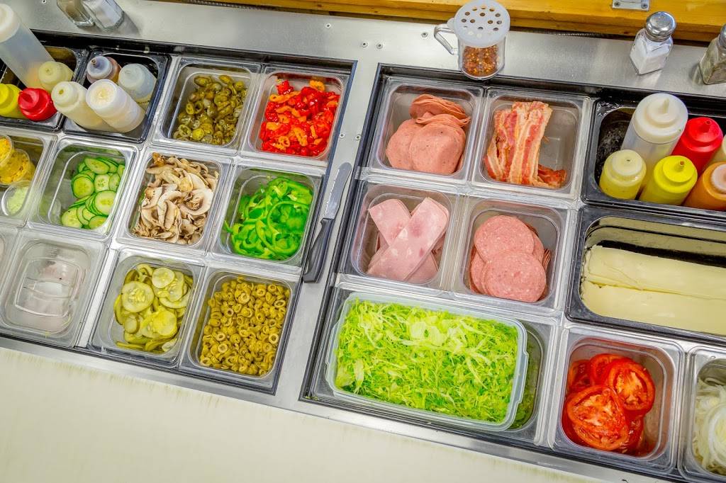 Subshack | restaurant | 809 Victoria St N, Kitchener, ON N2B 3C3, Canada | 5197479999 OR +1 519-747-9999