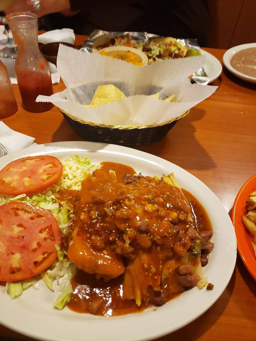 Tequilas Mexican Restaurant | restaurant | 18050 MO-13, Branson West, MO 65737, USA | 4172723399 OR +1 417-272-3399