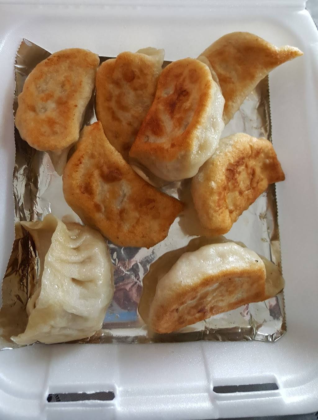 Mins Dumpling House | restaurant | 1297 E Ontario Ave, Corona, CA 92881, USA | 9512728988 OR +1 951-272-8988