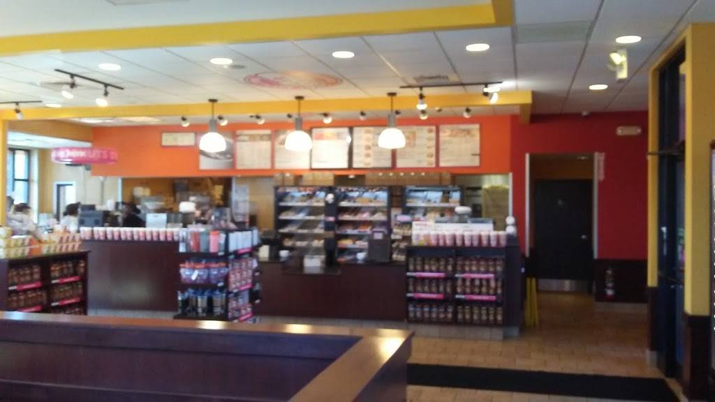 Dunkin | bakery | 3481 Elm Rd NE, Warren, OH 44483, USA | 3303725132 OR +1 330-372-5132