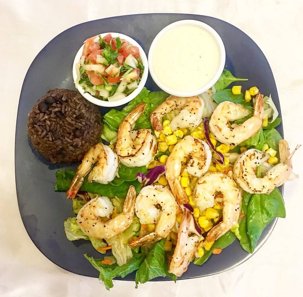 Reinas De Las Pupusas Restaurant | restaurant | 2308 W Northern Ave, Phoenix, AZ 85021, USA | 6026124347 OR +1 602-612-4347