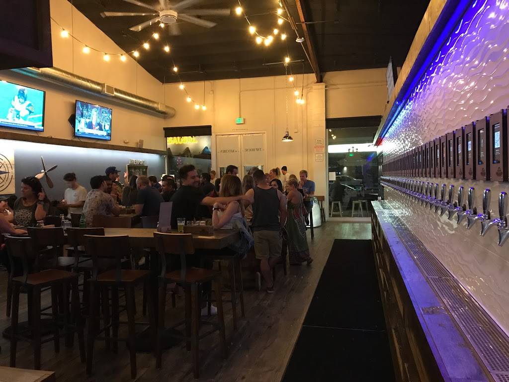 Brewport Tap House | restaurant | 204 Main St, El Segundo, CA 90245, USA | 3106488972 OR +1 310-648-8972