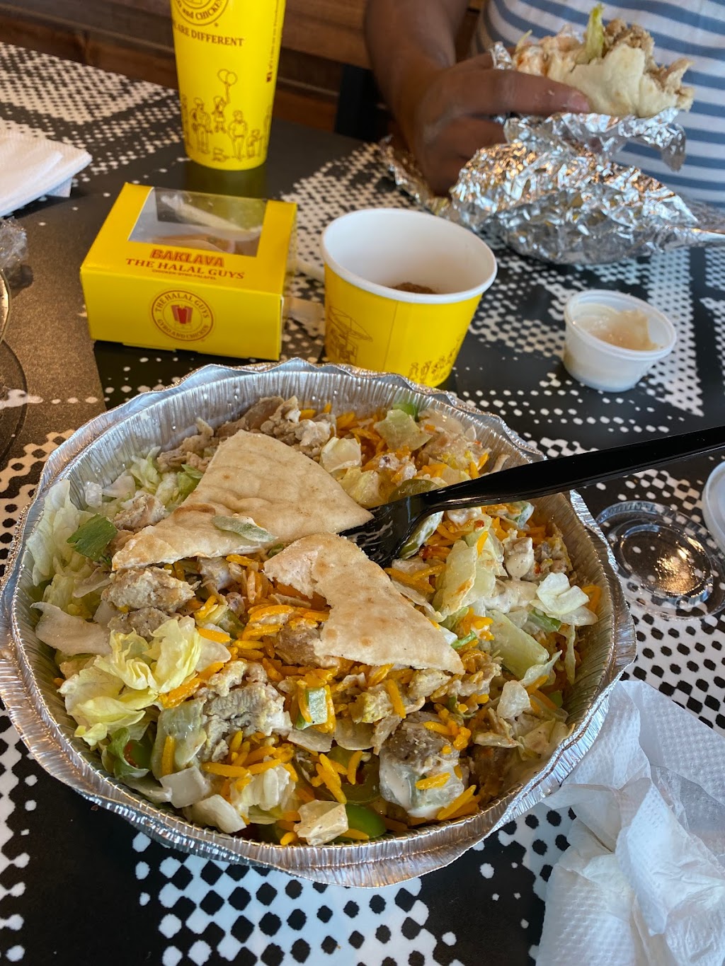 The Halal Guys | restaurant | 14535 E Alameda Ave Suite D, Aurora, CO 80012, USA | 7208287588 OR +1 720-828-7588