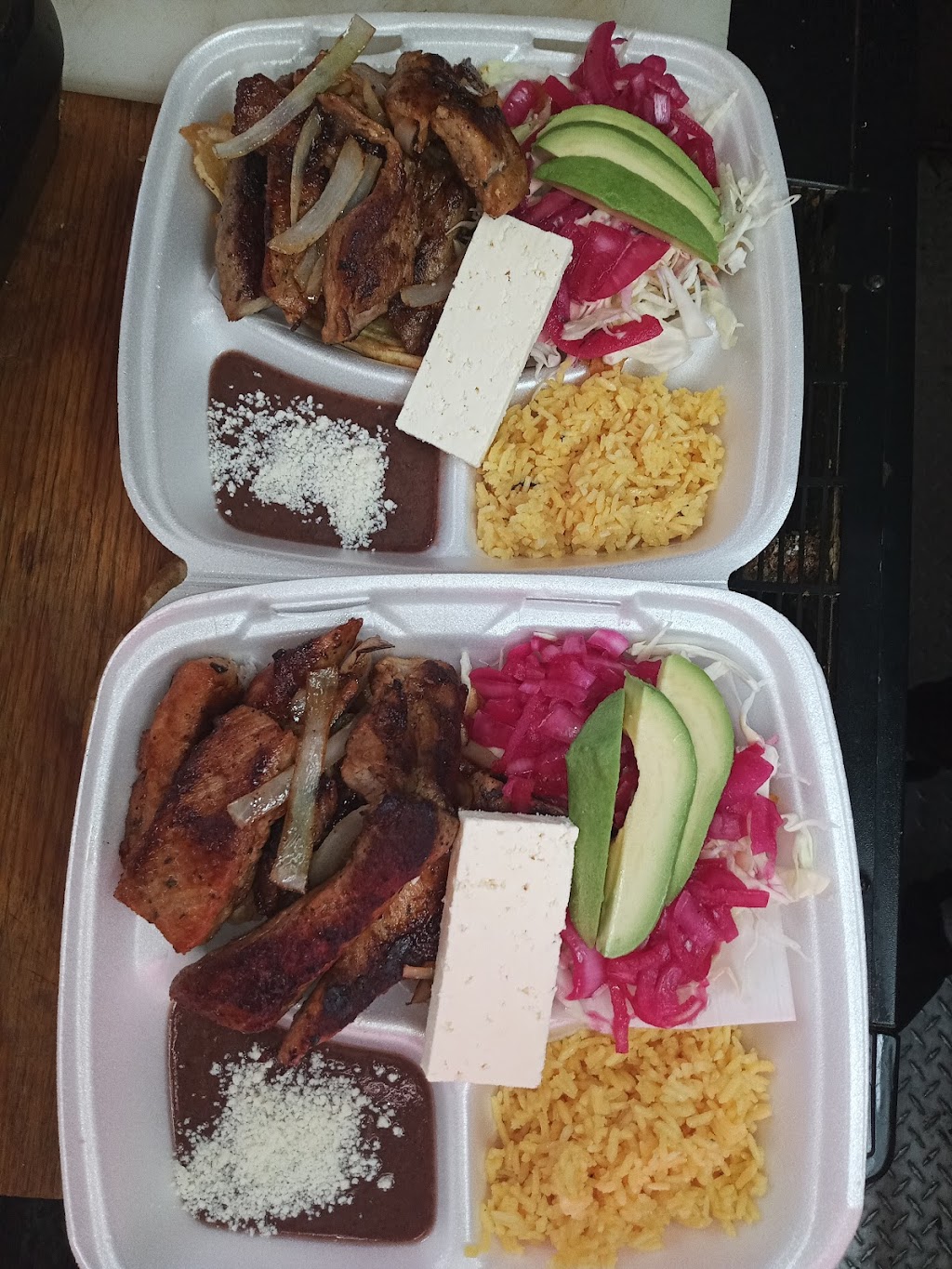 Puesta del sol | restaurant | 1769 Rd 7000 #c, Cleveland, TX 77327, USA | 5163608384 OR +1 516-360-8384