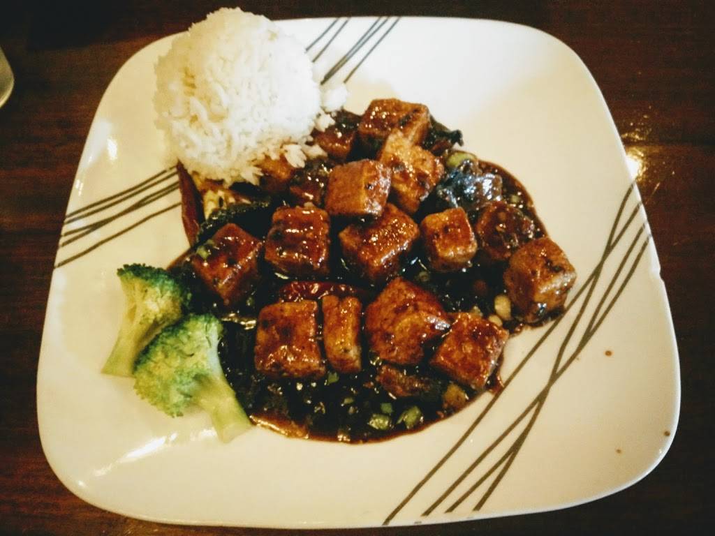 Hunan Lion | restaurant | 4006 S Lamar Blvd, Austin, TX 78704, USA | 5124473388 OR +1 512-447-3388