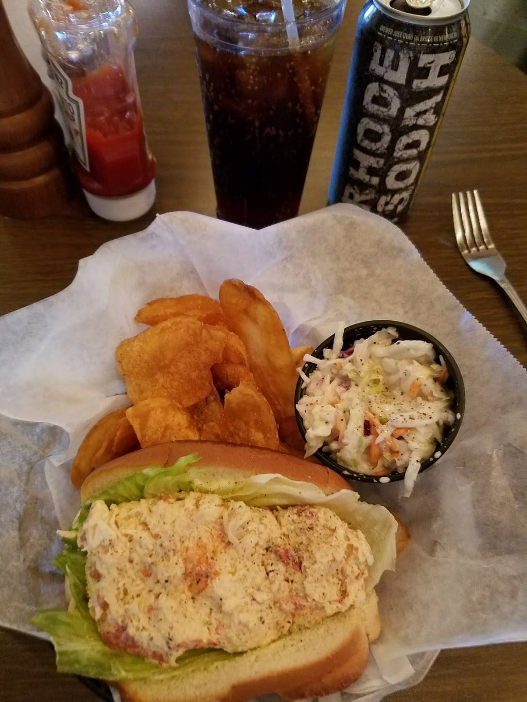 Plumbys Upstairs Burger Bar | restaurant | 140 Thames St, Newport, RI 02840, USA | 4018496334 OR +1 401-849-6334