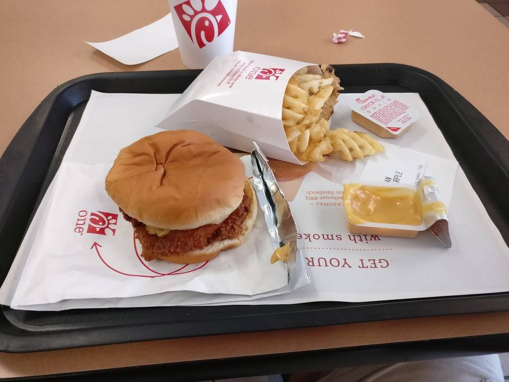 Chick-fil-A | restaurant | 1555 North FM 1604 East, San Antonio, TX 78232, USA | 2104957453 OR +1 210-495-7453