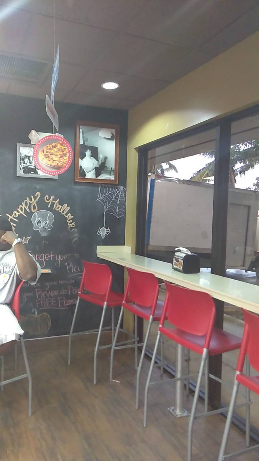 Dominos Pizza | meal delivery | 705 S State Rd 7, Plantation, FL 33317, USA | 9547970303 OR +1 954-797-0303