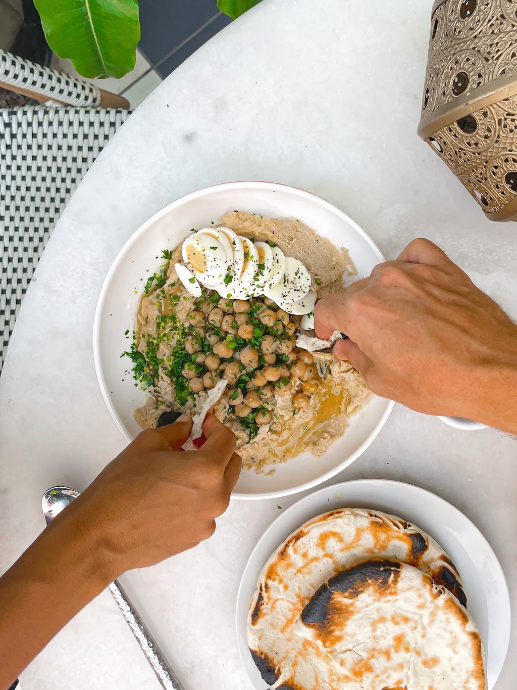 Nua | restaurant | 403 N Crescent Dr, Beverly Hills, CA 90210, USA | 3102470430 OR +1 310-247-0430