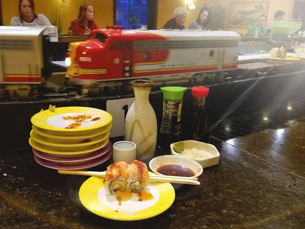 Sakura Japanese Sushi Train II | restaurant | 1109 E Santa Fe St, Olathe, KS 66061, USA | 9138398893 OR +1 913-839-8893