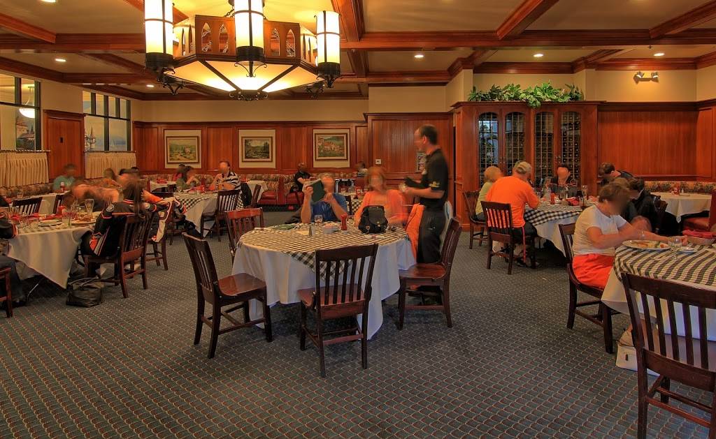 The Phoenix Club | restaurant | 1340 S Sanderson Ave, Anaheim, CA 92806, USA | 7145634166 OR +1 714-563-4166