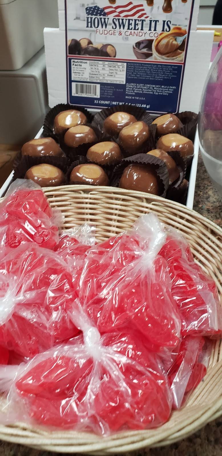 Lock Stock & Barrel | restaurant | 78 E Shenango St, Sharpsville, PA 16150, USA | 7249625503 OR +1 724-962-5503