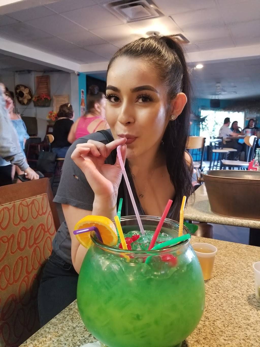 Lilys Cocina y Cantina | restaurant | 4801 Morrison Rd, Denver, CO 80219, USA | 7207874782 OR +1 720-787-4782