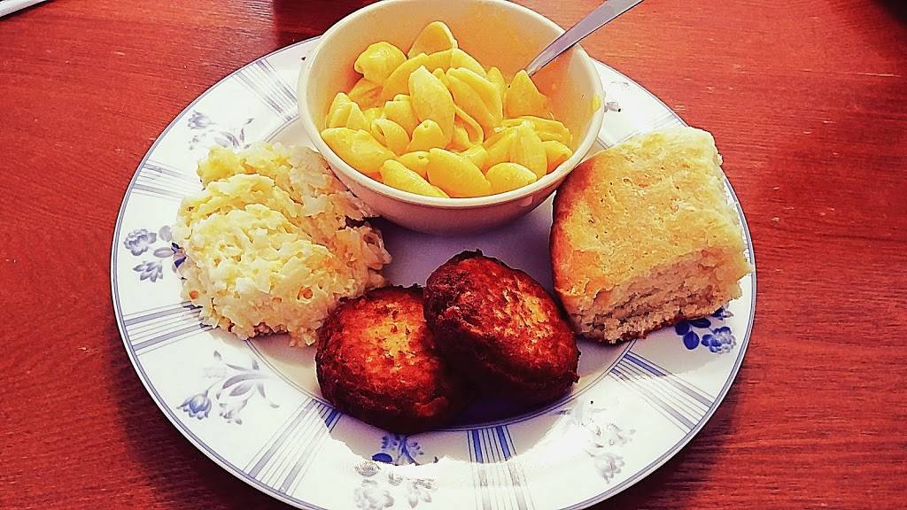 Rooster Robs | restaurant | 2544 TN-81 Scenic, Jonesborough, TN 37659, USA | 4233487525 OR +1 423-348-7525