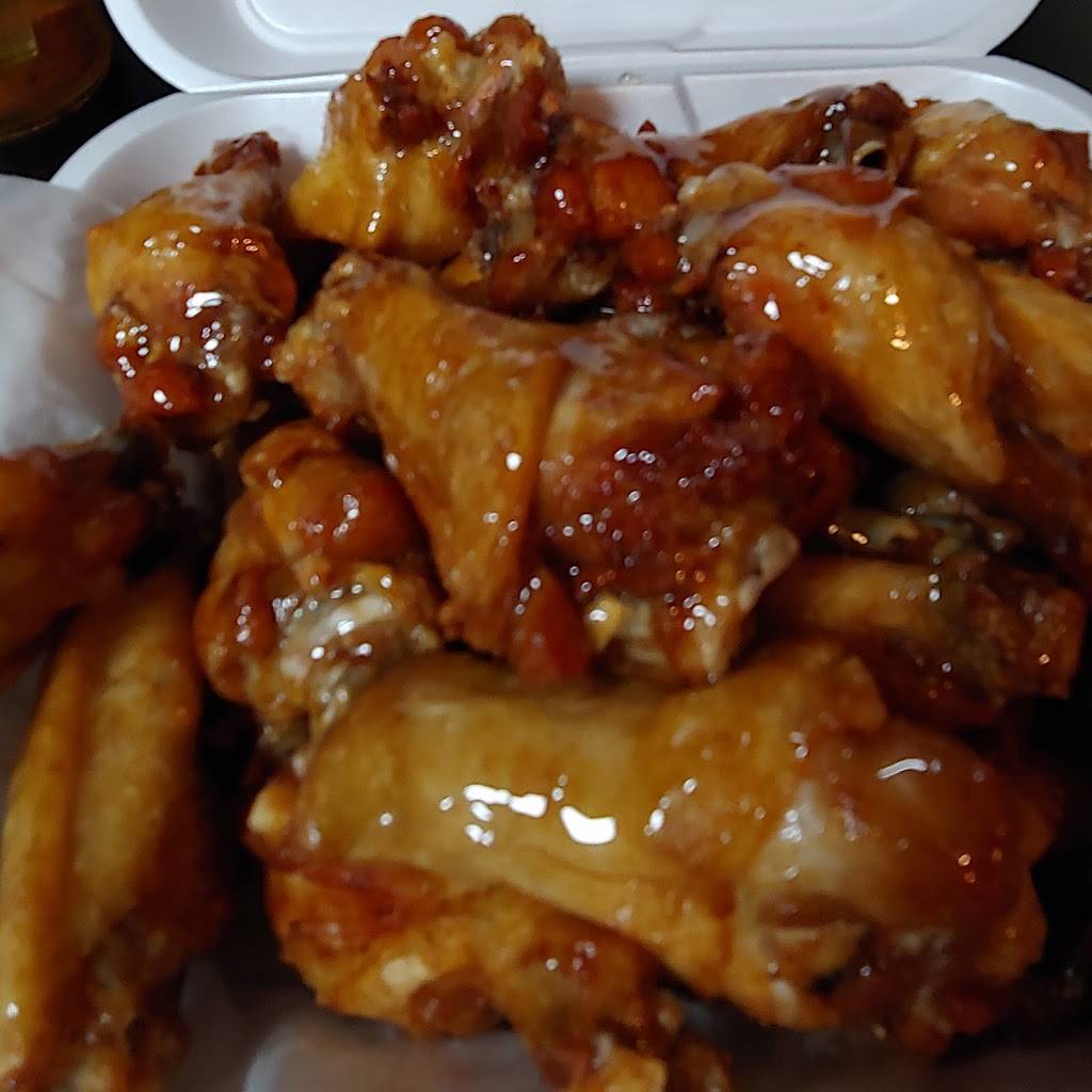 Chicks N Wings | meal takeaway | 10918 SW 184th St, Miami, FL 33157, USA | 3052385311 OR +1 305-238-5311