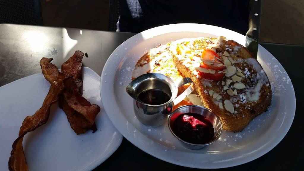 Postino Central | restaurant | 5144 N Central Ave, Phoenix, AZ 85012, USA | 6022745144 OR +1 602-274-5144