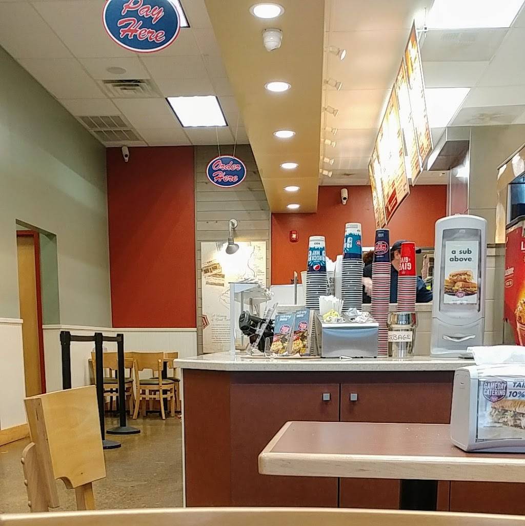 Jersey Mikes Subs | meal takeaway | 539 Scranton Carbondale Hwy, Scranton, PA 18508, USA | 5703442973 OR +1 570-344-2973