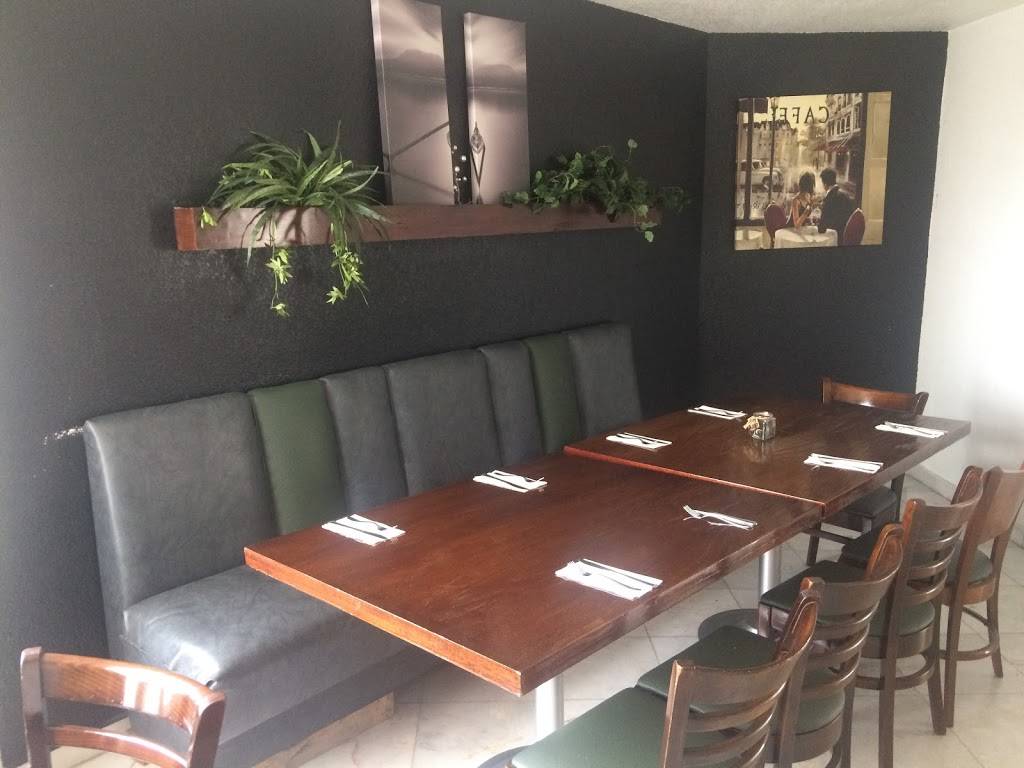 Casa Fogoon Restaurante | restaurant | De Las Perlas 675, Playas, Playas Secc. Coronado, 22504 Tijuana, B.C., Mexico | 016646096085 OR +52 664 609 6085