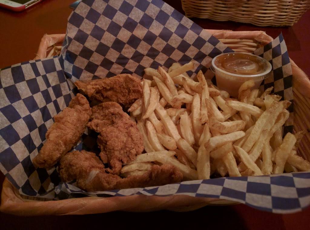 McCarthys Bar & Grill | restaurant | 450 Trudeau Dr, Sarnia, ON N7S 6H4, Canada | 5194911000 OR +1 519-491-1000